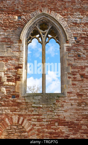 Detailansicht der Großen Halle gewölbten frame Fenster öffnen bei Bishop's Palace. Wells, Somerset, Großbritannien Stockfoto