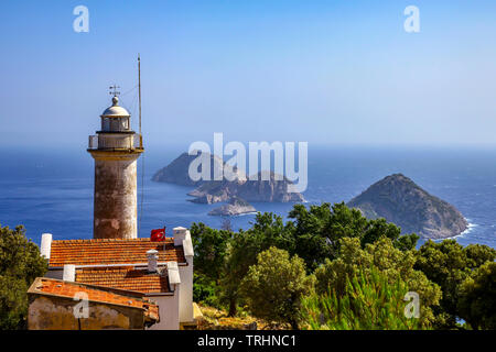 Gelidonya Leuchtturm und Inseln auf Lykischen Weg in Antalya, Türkei. Stockfoto