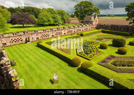 Edzell Castle, Angus, Schottland. Die aufwendige ummauerten Garten wurde 1604 angelegt. Stockfoto