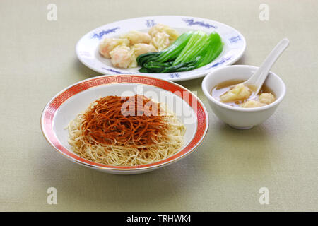 Hausgemachte getrocknete Garnelen roe Nudeln, chinesischen Macau Küche, ha Zi lo Mien. Stockfoto