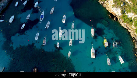 Luftaufnahme von Yachten in Spanien Stockfoto