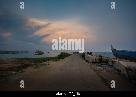 Kollam, Kerala, Indien - 17. Mai 2019: Abend snap von Kollam Strand Stockfoto