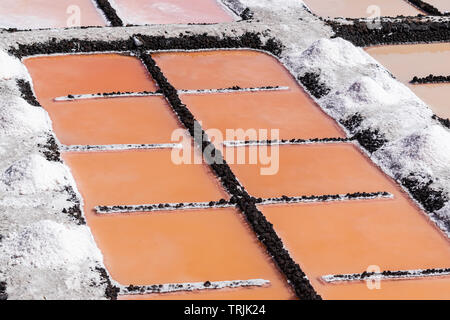 Fuencaliente Saline, Salz Berge mit Sonnenlicht, La Palma, Kanarische Inseln, Spanien Stockfoto