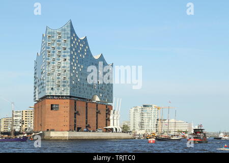 Elbphilharmonie im Hamburger Hafen Stockfoto