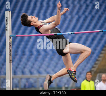 Rom - Italien vom 6. Juni 2019: Django Lovett (CAN) konkurrieren in der Männer springen Wettbewerb im Golden Gala IAAF Diamond League Rom 2019 bei Olimpic Stockfoto