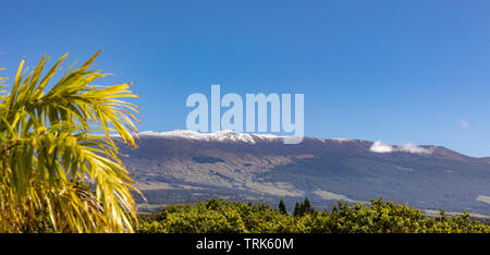 Eine seltene schneefall auf der sumit des Haleakala Krater Haleakala National Park, Maui's dormant Volcano, Hawaii. Stockfoto