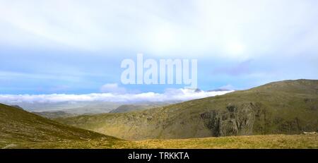 Cloud Inversion unter den Scafell Gipfeltreffen Stockfoto