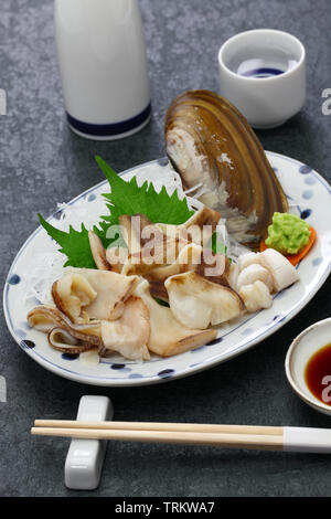 Pacific razor clam Sashimi, japanische Küche Stockfoto