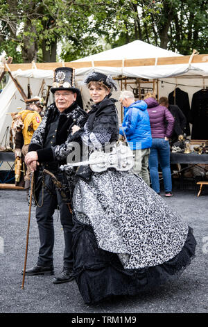 Dortmund, Deutschland. 8. Juni 2019. Zeche Zollern, eine ehemalige Zeche, Hosts die steampunk und Spaß fair Festival Einmal mit läuft noch bis zum 10. Juni 2019. Stockfoto