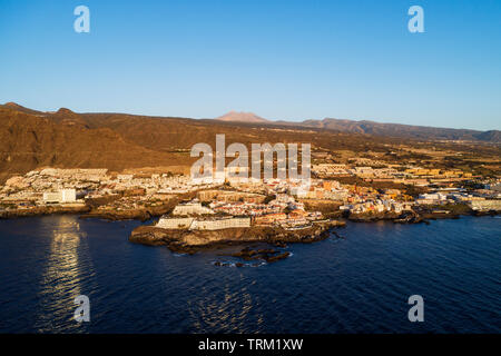 Europa, Spanien, Kanarische Inseln, Teneriffa, Puerto Santiago und Los Gigantes Stockfoto