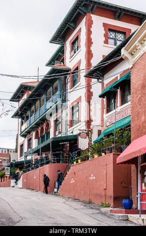 Bisbee, AZ/USA - 03-13-2019: Altmodische Copper Queen Hotel in Bisbee, AZ Stockfoto