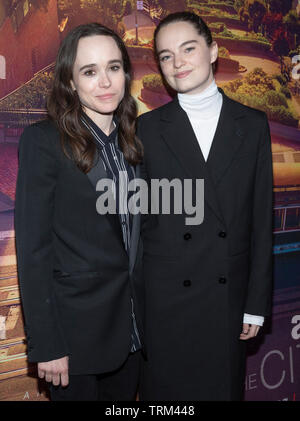 New York, NY - 4. Juni 2019: Ellen Page (Elliot Page) und Emma Portner besuchen Tales of the City New York Premiere bei Metrograph Stockfoto