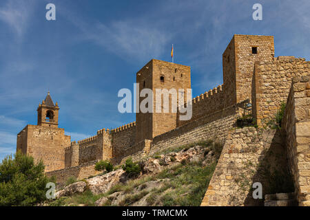 Alte Mauern in der Alcazaba de Antequera. Malaga. Andalusien. Spanien. Stockfoto