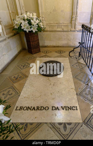 Das Grab von Leonardo da Vinci, in der Kapelle von Saint Hubert, in Amboise, Frankreich Stockfoto