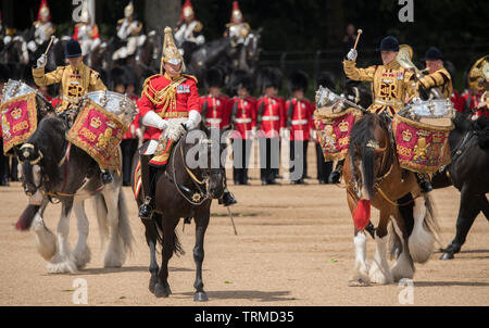 Horse Guards Parade. 8. Juni 2019. Die Farbe, Geburtstag der Königin Parade, London, UK. Credit: Malcolm Park/Alamy Stockfoto