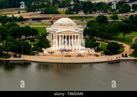 Jefferson Memorial in Washington Monument, Washington, DC gesehen Stockfoto
