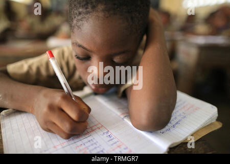 Ecole Primaire d'Adjallé. Abkommen von Lomé. Togo. Afrique de l'Ouest. Stockfoto