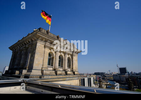 Reichstag, Treffpunkt der Deutschen Parlament, den Bundestag. Berlin, Deutschland Stockfoto