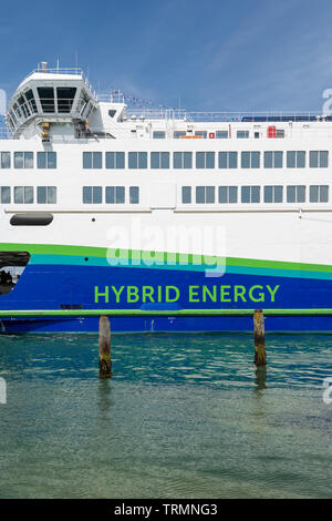 WightLink Isle of Wight Fähre, auf hybride Energie läuft. Stockfoto