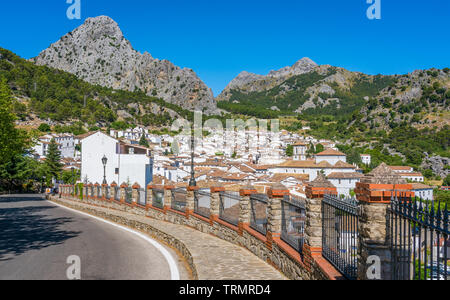 Malerische Anblick in Grazalema, Provinz Cadiz, Andalusien, Spanien. Stockfoto