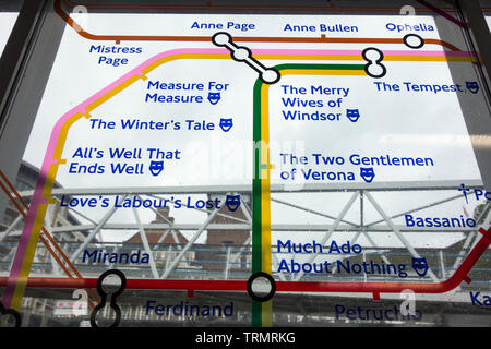 Globe Theatre tube Map, Bankside Pier, London, UK Stockfoto