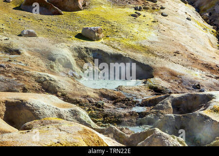 Grosser Kessel Fumarole in Bumpas Hölle, Lassen Volcanic National Park, Kalifornien Stockfoto