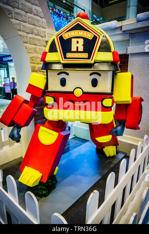 Singapur - Dec 11, 2018: Weihnachten mit Robocar Poli und Freunde an der Marina Square, Singapore. Stockfoto