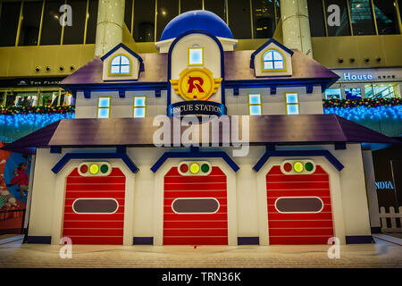 Singapur - Dec 11, 2018: Weihnachten mit Robocar Poli und Freunde an der Marina Square, Singapore. Stockfoto