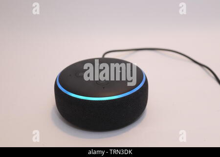 Alexa, spielen einige Musik Stockfoto