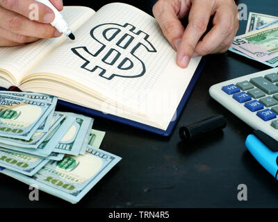 Einsparungen und Wealth Management Konzept. Stockfoto