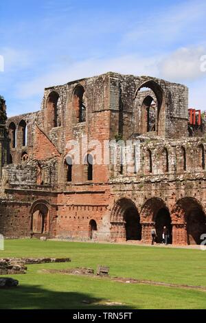 UK Barrow In Furness, Cumbria. Furness Abbey. Ulverston, Cumbria, Halbinsel Furness Abbey Ruinen, Furness Abbey, Cumbria. Stockfoto