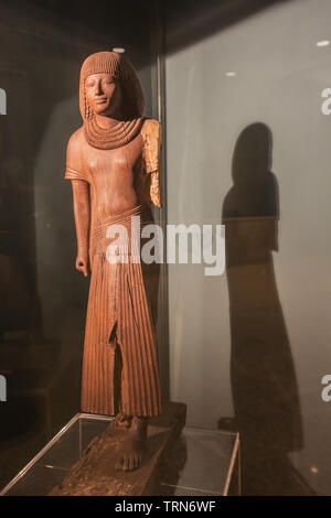 Editorial: Luxor, Ägypten, 16. Oktober 2018 - Statue von Thai der königlichen Schreiber im Luxor Museum Stockfoto