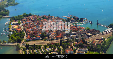 Malerischer Blick auf Lindau an einem sonnigen Sommertag Stockfoto