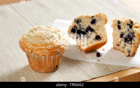 Köstliche hausgemachte Muffins in Spanien geschrieben Stockfoto