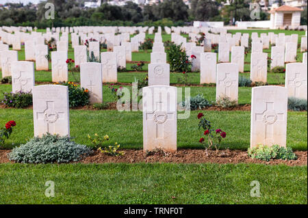 Friedhof Grabsteine von Commonwealth Krieg tot in der Bucht von Souda Soldatenfriedhof in Kreta Griechenland Stockfoto