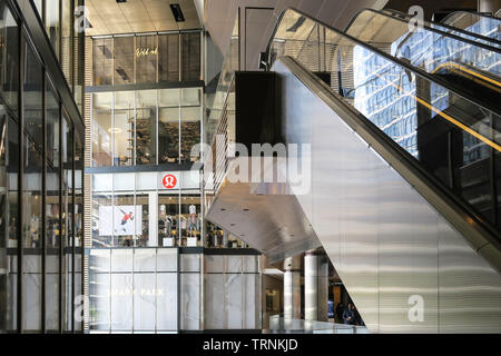 Die Geschäfte im Hudson Yards, New York City, USA Stockfoto