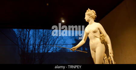 Estatua de Diana de Jean-Antoine Houdon (1780). Arte Europeo. Museo Gulbenkian, Plaza de España, Ciudad de Lisboa, Portugal, Península Ibérica, Europa Stockfoto