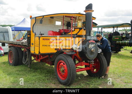 Eine dampfbetriebene Lastwagen an der Woodcote Rallye 2019 Stockfoto