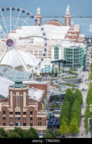 Luftbild des Navy Pier Stockfoto