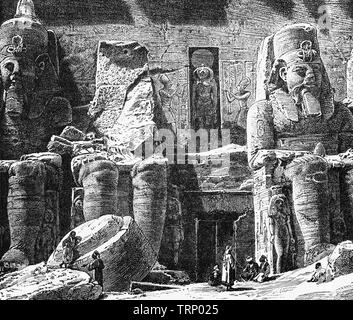 Der Abu Simbel Tempel sind zwei massive rock Tempel von Abu Simbel, einem Dorf in Nubien, Oberägypten, in der Nähe der Grenze zum Sudan. Sie sind auf dem westlichen Ufer des Lake Nasser, etwa 230 km (140 mi) südwestlich von Assuan. Die twin Tempel wurden ursprünglich aus dem Berghang im 13. Jahrhundert v. Chr. geschnitzt, während der 19. Dynastie Herrschaft des Pharao Ramses II. Sie dienen als ein bleibendes Denkmal zu Ehren des Königs und seiner Königin Nefertari, und sein Sieg in der Schlacht von Kadesch gedenken. Stockfoto