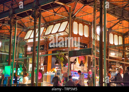 Madrid, Spanien - 19 September, 2018: Renoviertes Mercado de San Miguel Madrid Zentrum Stockfoto