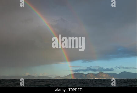 Arco Iris en False Bay, Sudáfrica, África Stockfoto