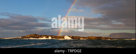 Arco Iris de la Isla de las Focas, False Bay, Sudáfrica, África Stockfoto