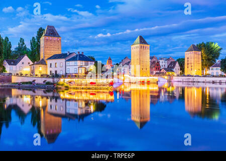 Straßburg, Elsass, Frankreich. Mittelalterliche Brücke Ponts Couverts. Stockfoto