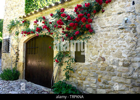 Dorf Peratallada in der Region Costa Brava in Katalonien Stockfoto