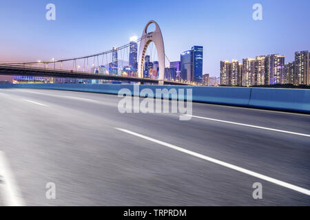 In der Nacht, Stadt Guangzhou, China hat kein Auto. Stockfoto