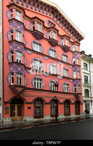 Art Nouveau Fassade des Hauses, Vurnik Miklošiceva Ulica Straße, Ljubljana, Slowenien, Europa Stockfoto