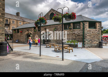 Die alten Pannier Market liegt im Herzen der historischen Stadt Tavistock Devon gelegen. Der Markt war die Royal Charter in 1105 gewährt Stockfoto