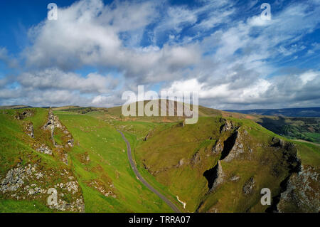 Großbritannien, Derbyshire, Peak District, Winnats Pass nach Mam Tor Stockfoto