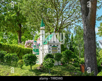 Legoland in Billund, Dänemark. Dieses Family Theme Park wurde im Jahre 1968 eröffnet und ist von 65 Millionen Lego Steinen gebaut. Stockfoto